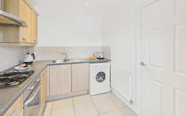 Host Stay Clearwell Gardens