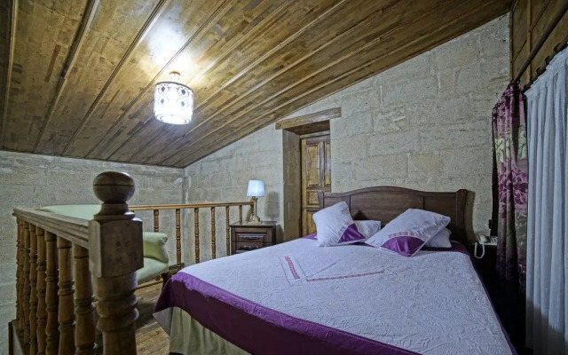 Samistal Lodge