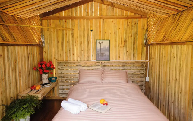 Scent Chalet - Scent Village