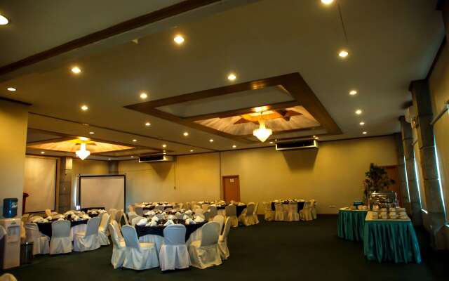 Days Hotel Tagaytay