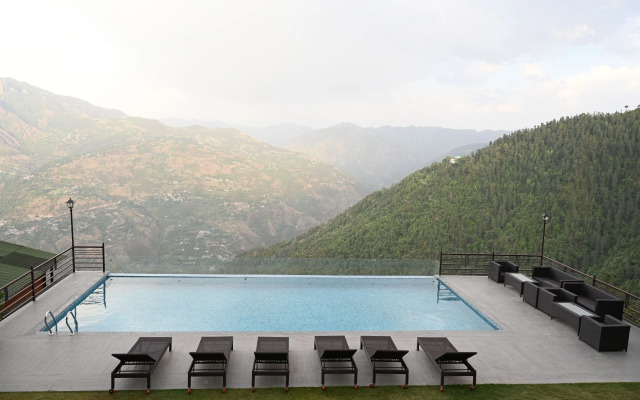 Justa Cliffend Resort & Spa, Mashobra