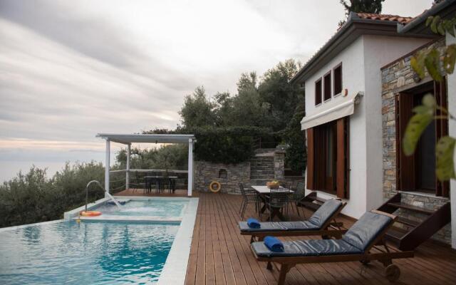 Elia Pilio Villas