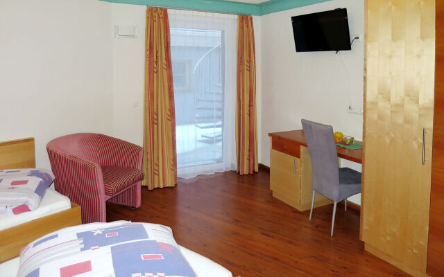 Apart Sonja (KPL648)