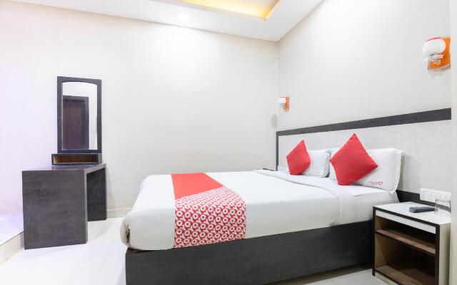 OYO 13029 Hotel Bestend