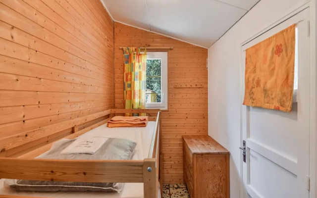 Gite in Holiday Park With Swimming Pool