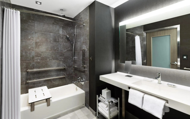 AC Hotel by Marriott Bethesda Downtown