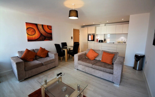 Kennet House Superior Serviced Apartment