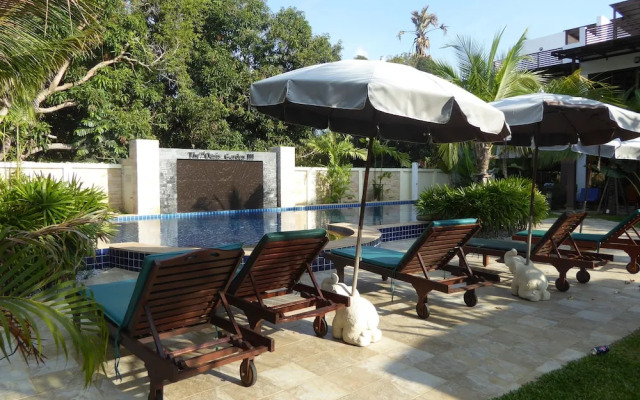VIP Chain Resort