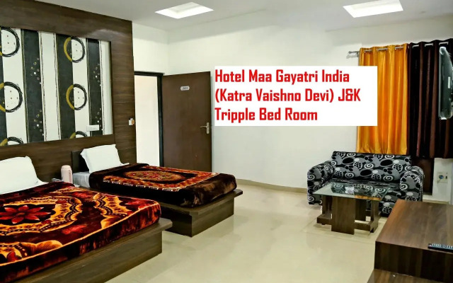 Hotel Maa Gayatri