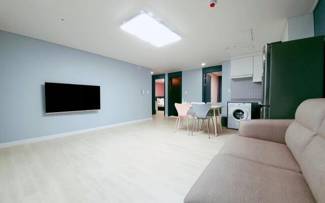 Gunsan Little Prince Condo