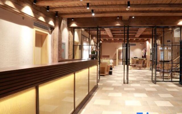 Duan’s Quadrangle Inn