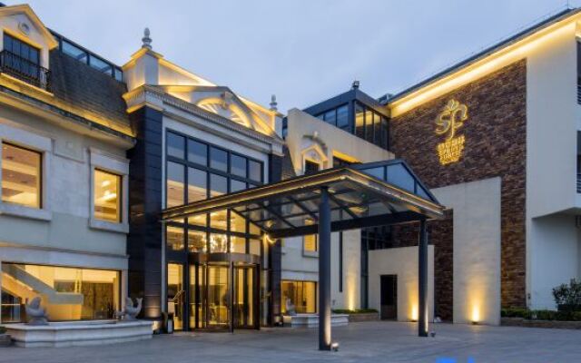 Qiushuishan Grand
