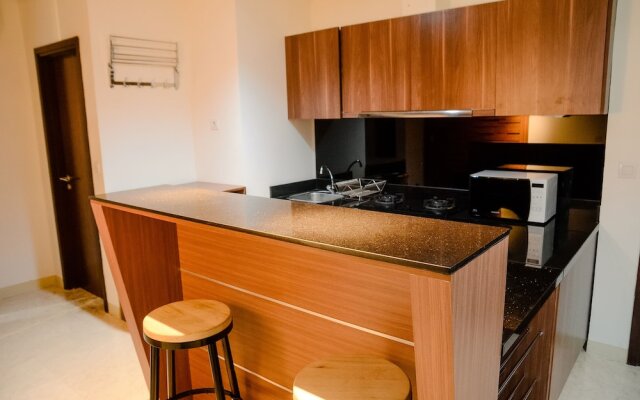 Artistic Room Lavenue Apartment