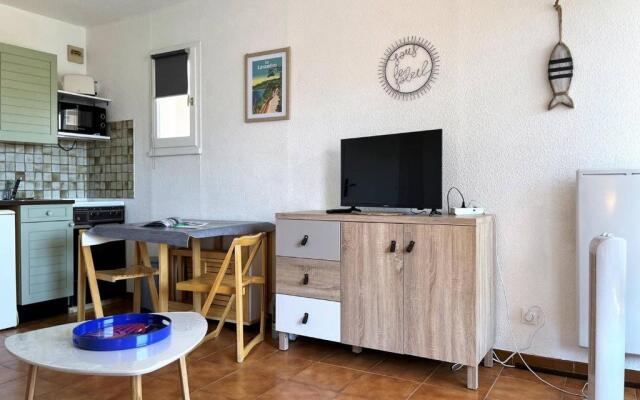 Appartement Le Lavandou, 1 pièce, 3 personnes - FR-1-251-420