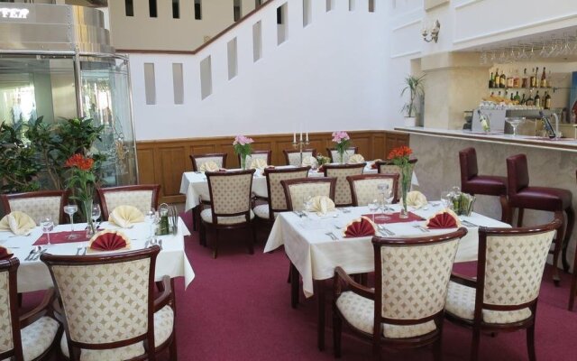 Grand Hotel Sole (ex. Hotel Golden Hoffer & Best Western Hotel Dituria)