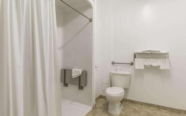Econolodge Huntsville
