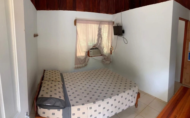 Cabinas Los Laureles