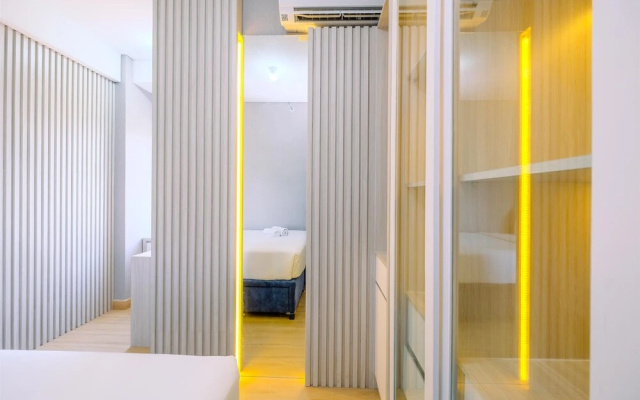 Homey And Modern Look 2Br Transpark Cibubur Apartment