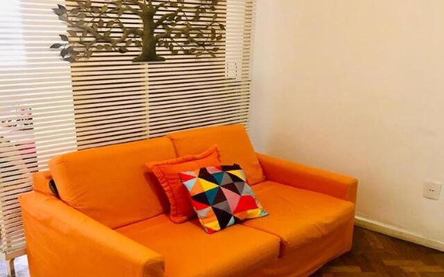 Lindo apartamento na quadra da praia