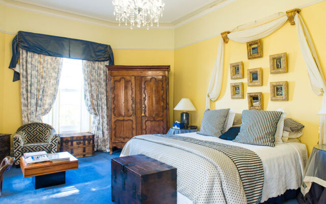 Cotter House Luxury Retreat