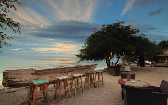 Jambuluwuk Oceano Resort Gili Trawangan