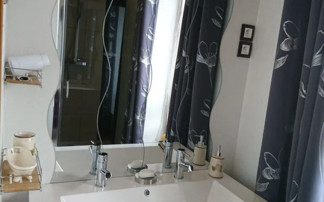 Chambres d'Hotes Tour de la Gabelle