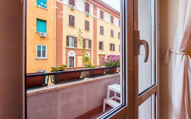 Lovely 2 Bedroom Flat in San Giovanni!