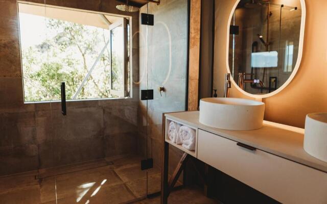 Drift Off Grid - Luxury Eco Glamping
