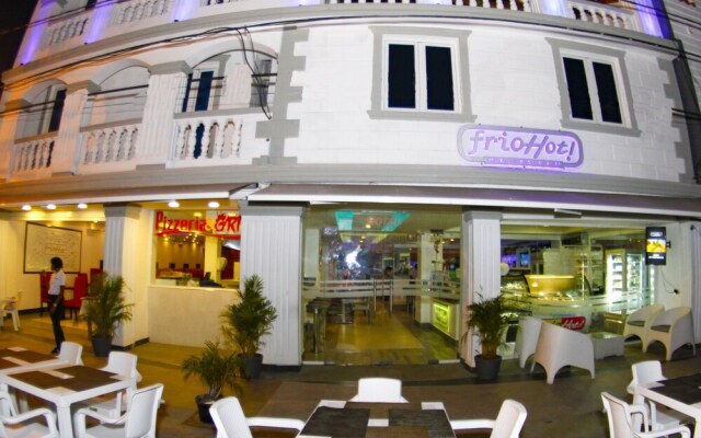 FrioHot Hotel