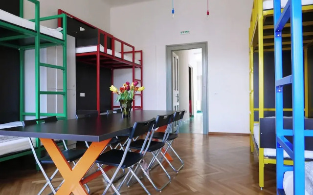 Choco Home & Hostel