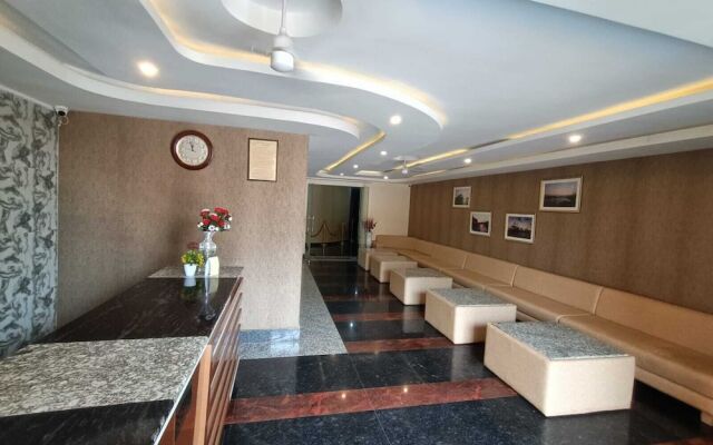 Hotel Rajwada Palace