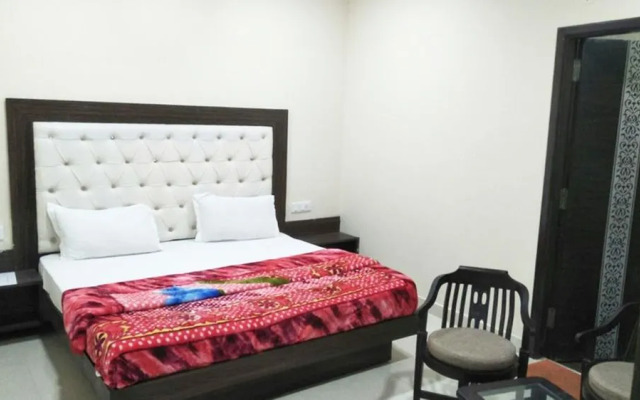 R.S Hotel & Restaurant