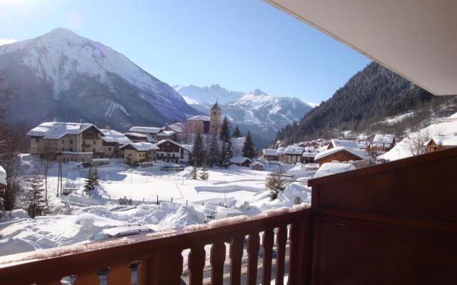 Appartement Champagny-en-Vanoise, 3 pièces, 4 personnes - FR-1-464-1