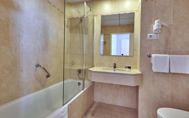 Hotel Victoria Menorca +16 - New Opening