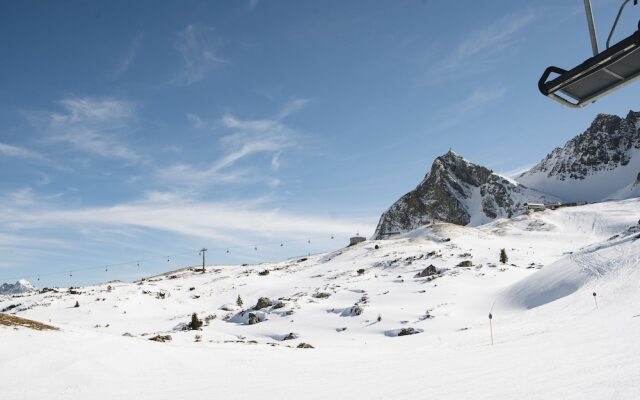 AlpenParks Hotel & Apartment Arlberg Warth