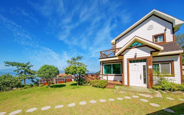 Yesu Hanul Bora Pension