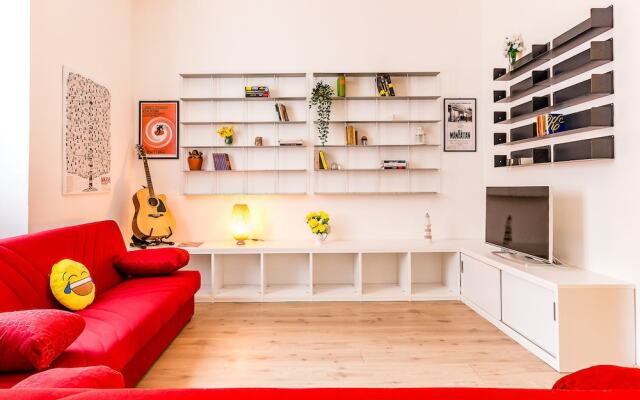 Alessia's Flat - Marche M3 M5