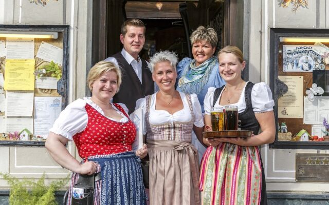 Hotel & Gasthof Fraundorfer