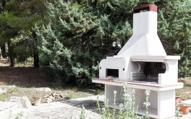 Villa Menhir with pool garden and tennis