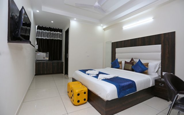 OYO 9147 Hotel Aerostay