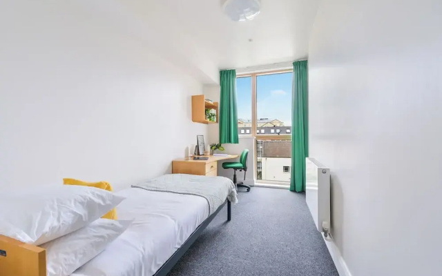 Student Only AXO Waterloo
