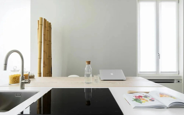 Appartamento Monolocale Milano Boccherini by HomeatHotel