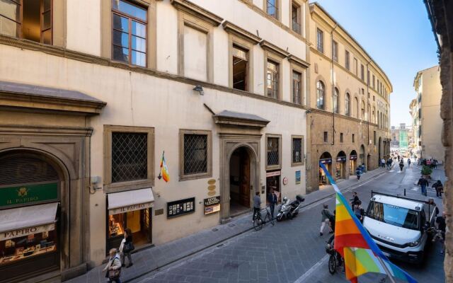 Guicciardini Apartment