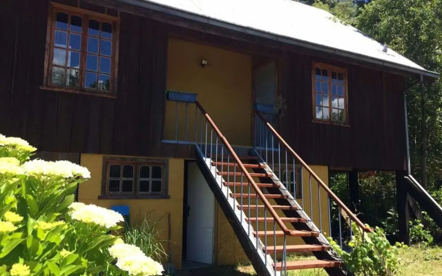 Cabaña Pudomo en Coñaripe - Cercana al Lago