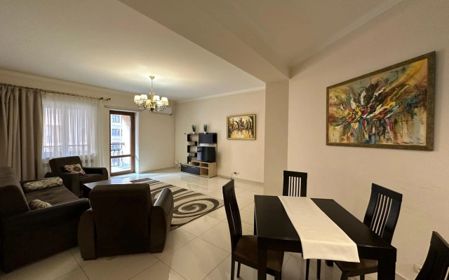 Northern Avenue, 2 bedrooms Luxury, New Renovated apartment HH666