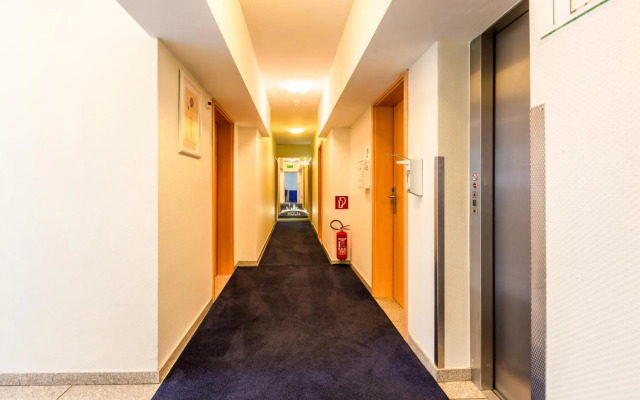 Hotel Arena