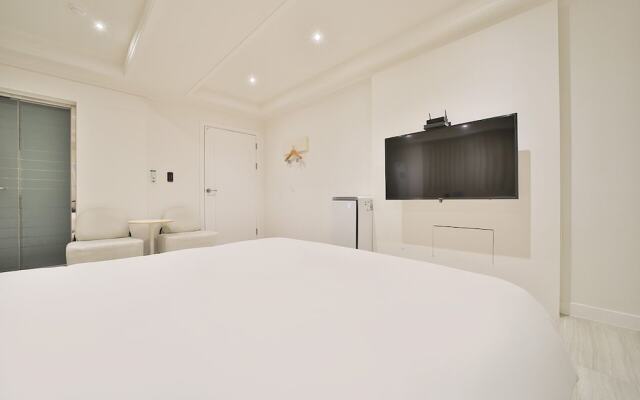 Hotel Yeogiuhtte Gumi Indong 2nd Branch