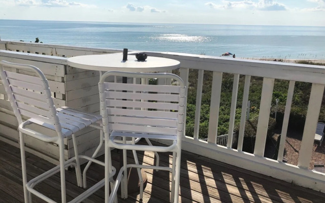 Harrington House Beachfront Bed & Breakfast