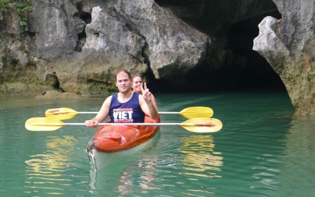 Cat Ba Family Hotel