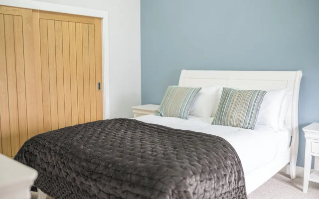 No 1 The Coach House